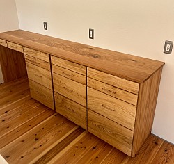 キッチンバックカウンター　一部合板　¥320,000〜　W2570mm