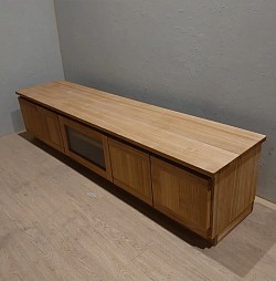 TVボード　タモ材　（柾目）一部合板　¥120,000〜