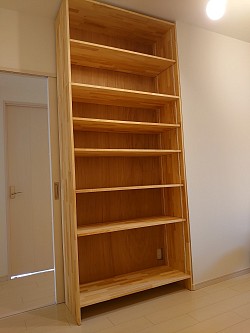 本棚　パイン集成材　一部合板　¥69,000〜　W1100mm